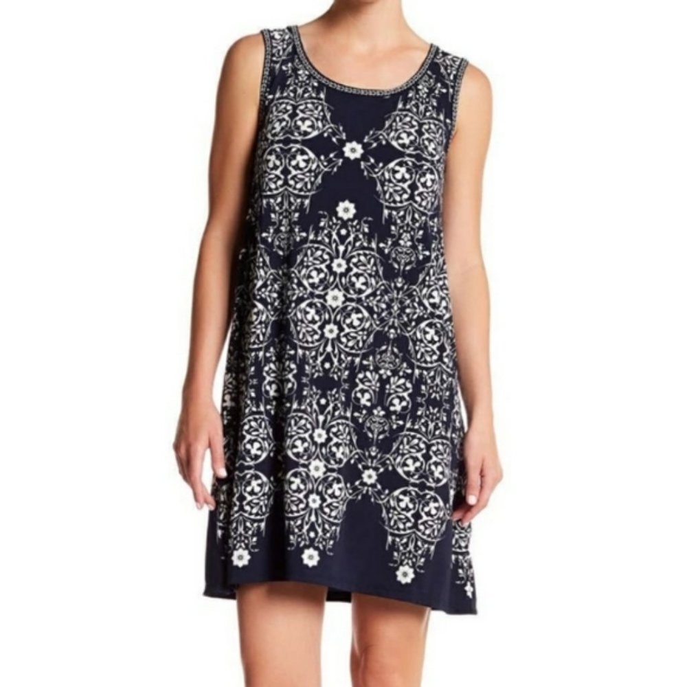 Max Studio Black and White mini Dress